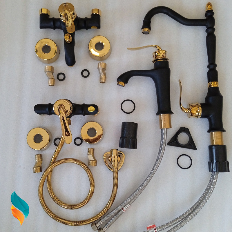 ست شیرآلات 5 عددی اندیکا مدل بامبو مشکی طلایی همراه با شلنگ