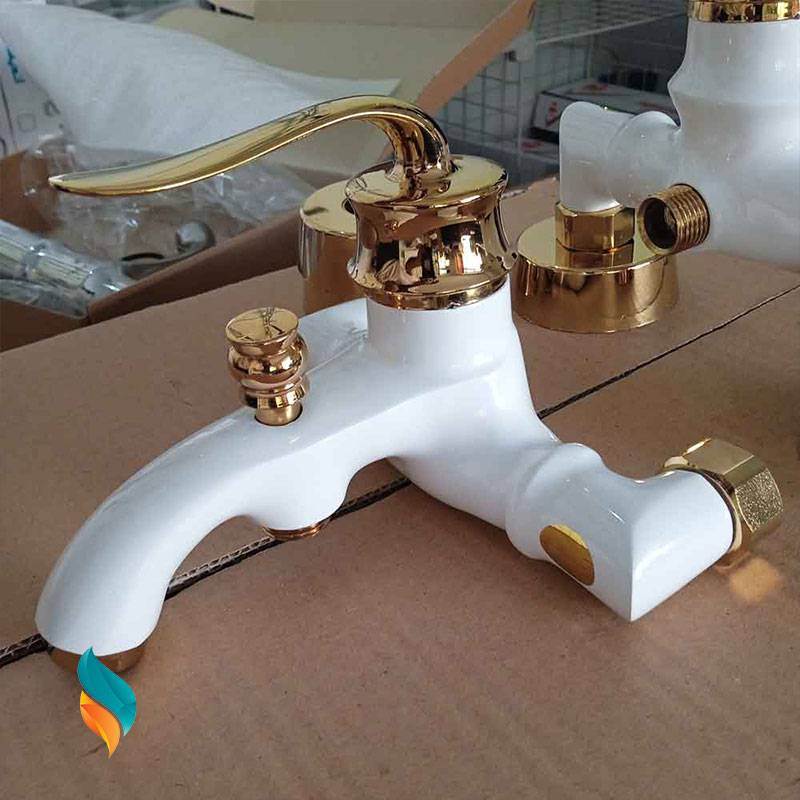 شیر حمام اندیکا مدل بامبو سفید طلایی