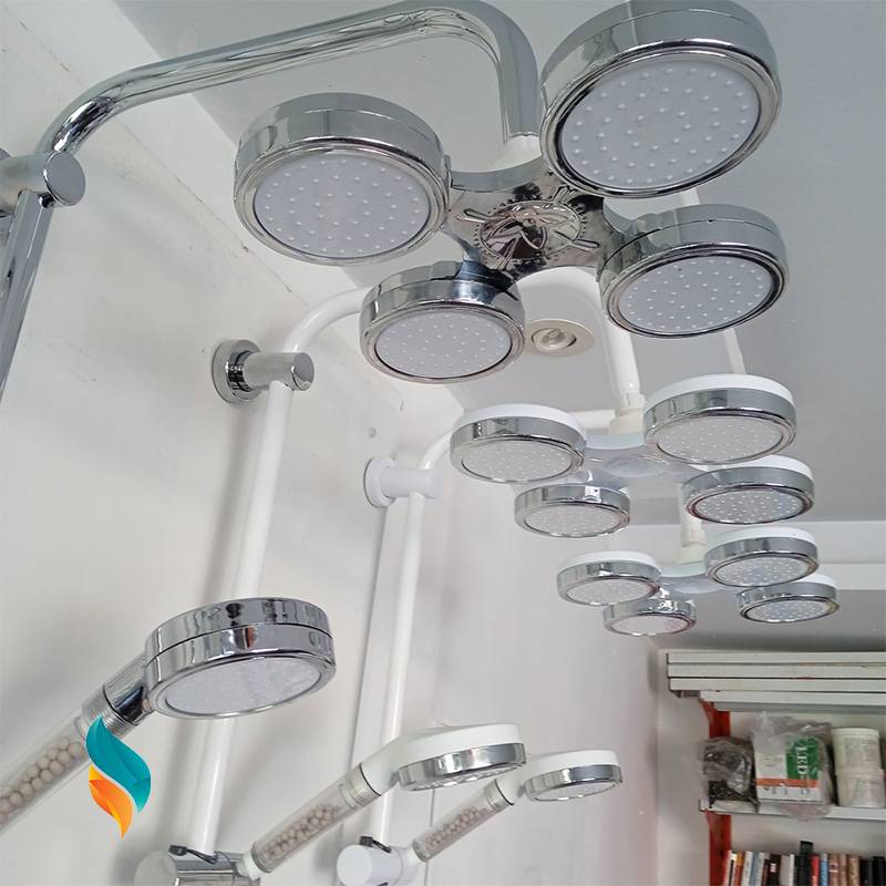 علم دوش مدل هلی شاتی رنگ کروم